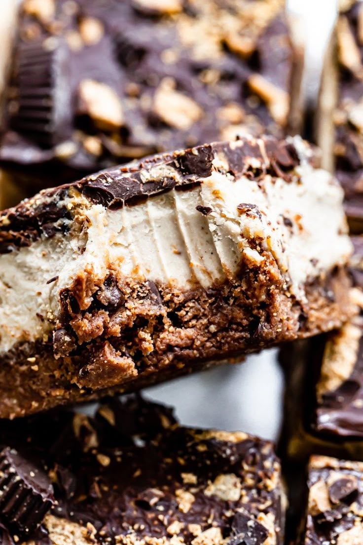 No-Bake Vegan & Gluten-Free Peanut Butter Bars: Quick Recipe